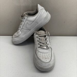 Nike Force 1 Low Easyon PS Triple White Kids Preschool Size 2.5Y FN0237-111